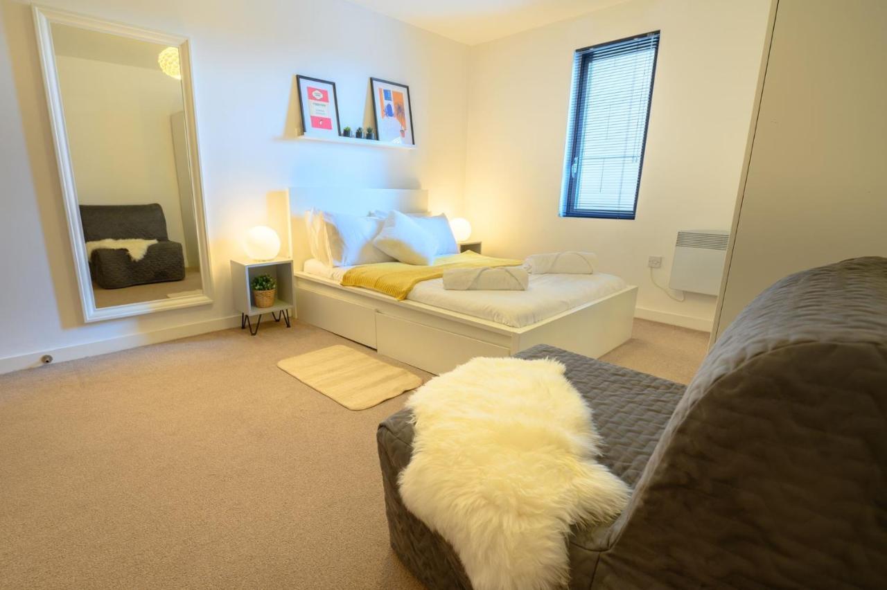 Superb Apartment At The Gallery, Baltic Triangle Ліверпуль Екстер'єр фото